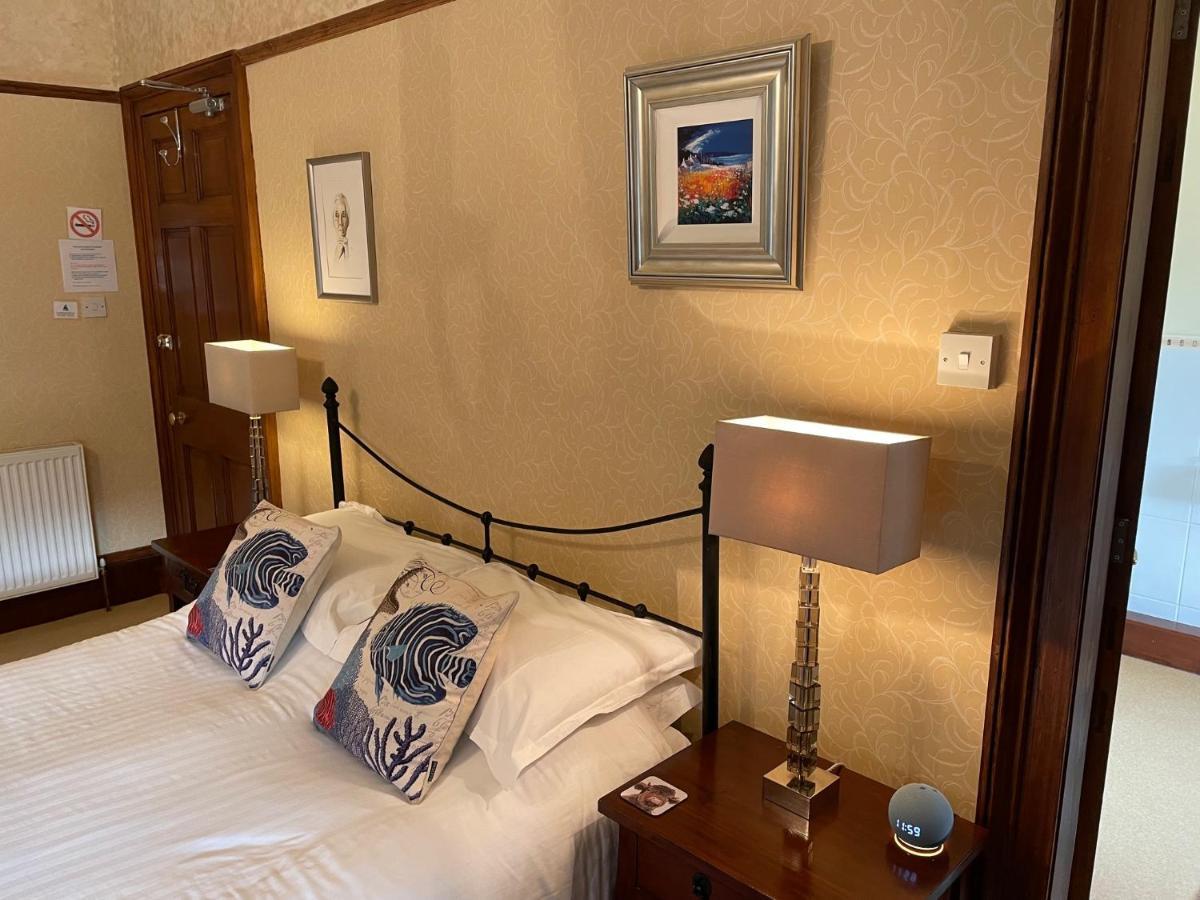 The Shore House 3* Лохгойлхед